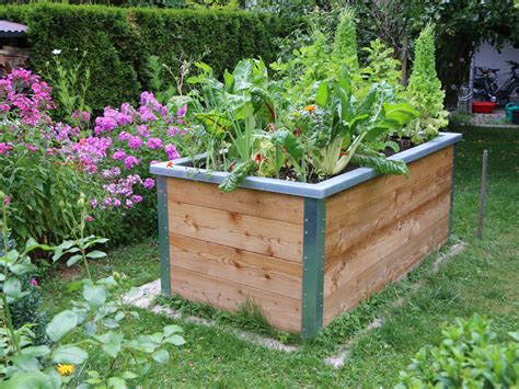 Hochbeet Selber Bauen Aus Holz Und Metall Raised Garden Bed von