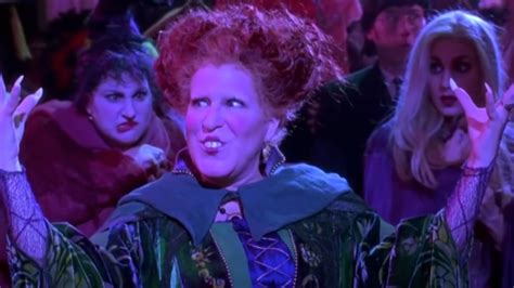 Hocus Pocus Book Scene