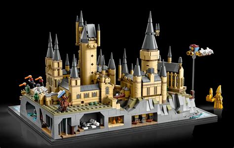 hogwarts castle and grounds lego set