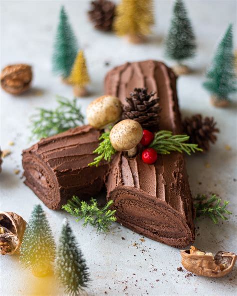 Yule Log (Made Easily, Delicious and Gluten Free!) Christina's Cucina