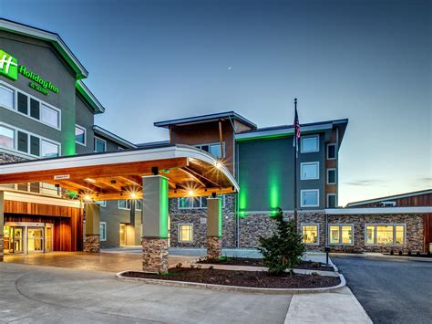 Holiday Inn And Suites Bellingham: A Perfect Retreat For Your Holiday