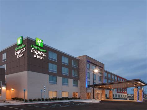 Holiday Inn Express Sterling Heights: A Perfect Getaway Destination In 2023