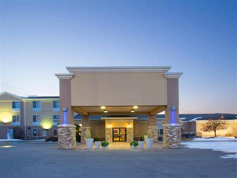 Holiday Inn Lexington Ne: A Perfect Getaway For Your Holiday