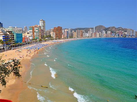 holiday to alicante spain