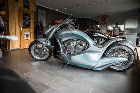 hollister motorcycle