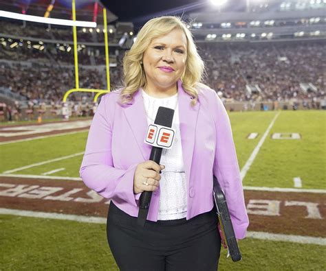 holly rowe