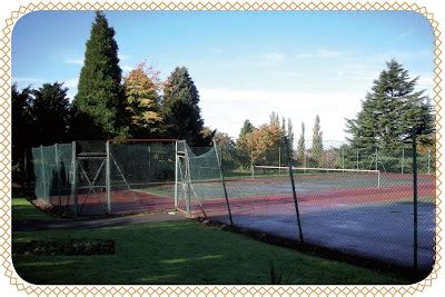 hollycroft park tennis courts