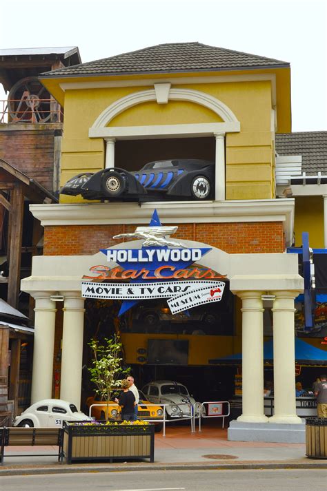 Top 5 Famous Cars at the Gatlinburg Hollywood Star Cars Museum