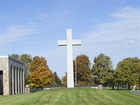 holy cross cleveland ohio