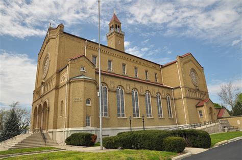 holy family catholic church in dayton ohio