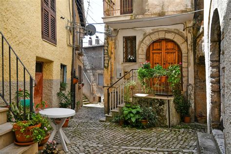 home for sale in italy for $1