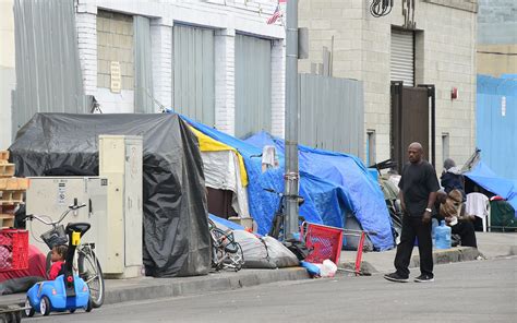 homeless housing in california
