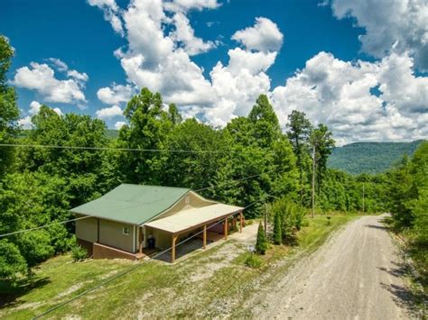 homes for sale in wilder tennessee