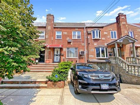 homes for sale queens