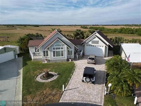 Homes In Okeechobee Florida