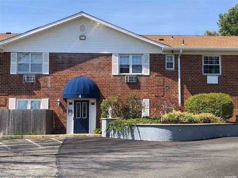 homes in port jefferson station