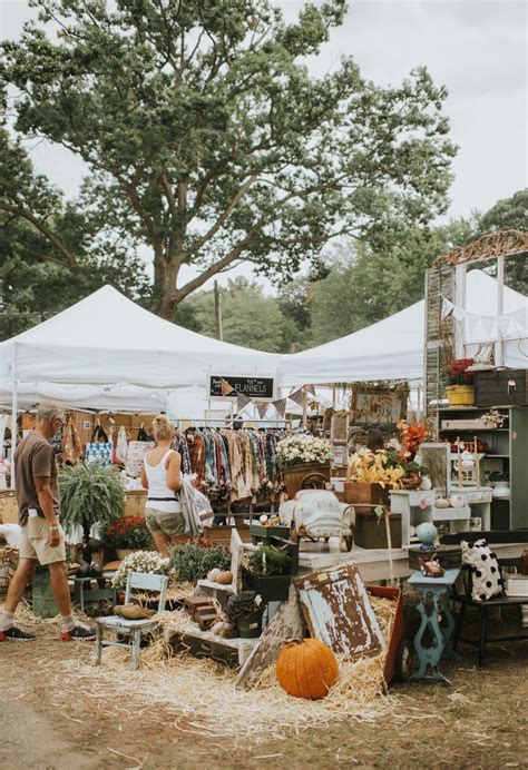 The Busy Bee Flea Market Pea Ridge Updated Hours, Contacts & Photos