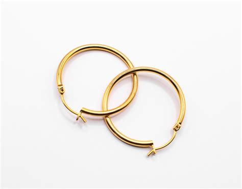 Hoop Earrings Secure Closures