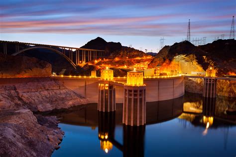The Two Best Ways to Get to Hoover Dam From Las Vegas Feeling Vegas