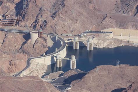 hoover dam entry