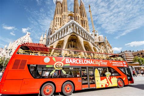 hop on hop off bus tour barcelona spain