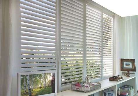 Horizontal Louver Blinds