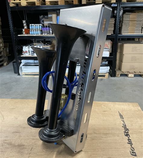 Hornblasters Bracket