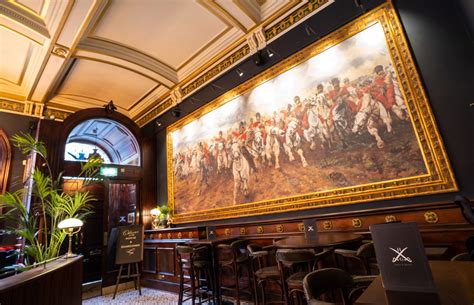 horse and guardsman restaurant london