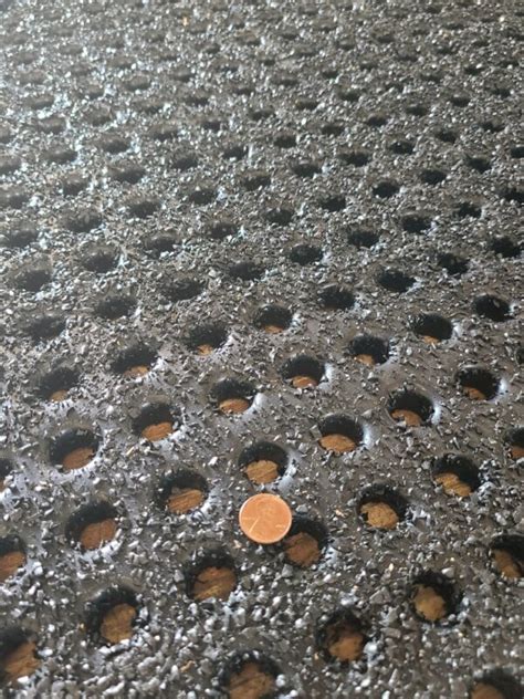 Horse Stall Mats Under Pool