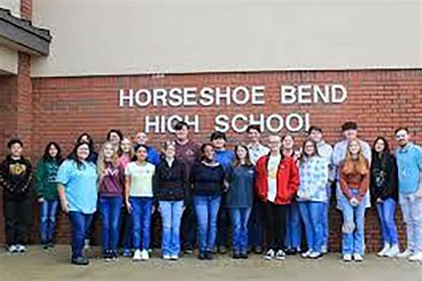 Horseshoe Bend School