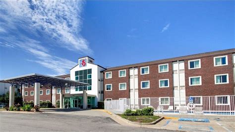 hostels in des moines