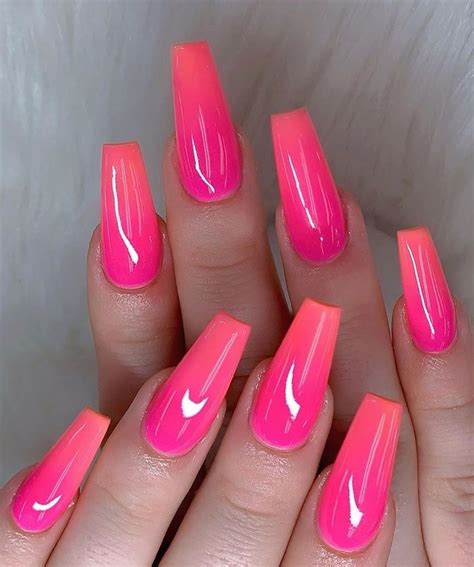 Hot pink nails & black design Luv nails, Pink nails, Hot nails