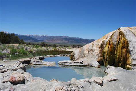 spaswinefood Eastern Sierra hot springs are fun to explore
