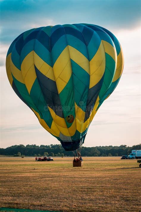 hot air balloon landing