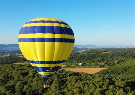 hot air balloon ride barcelona