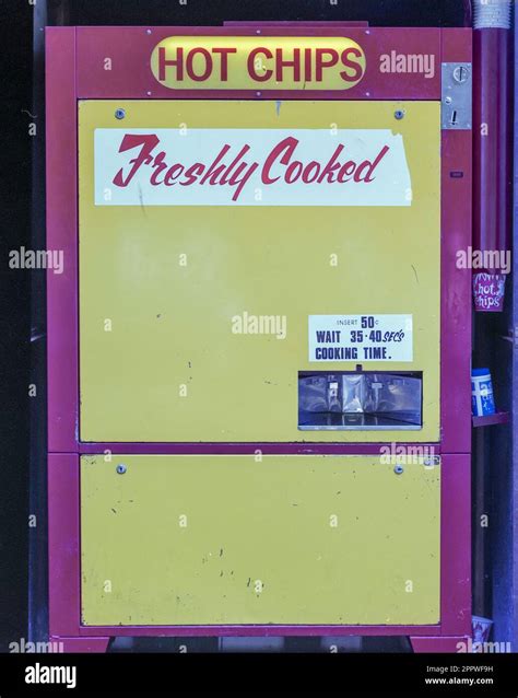 Hot Chips Vending Machine