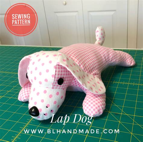 Hot Dog Sewing Pattern