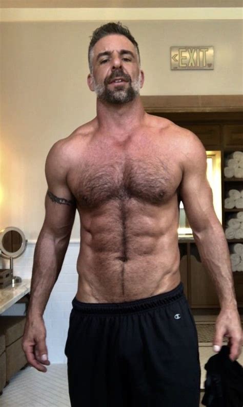 hot nude dilf