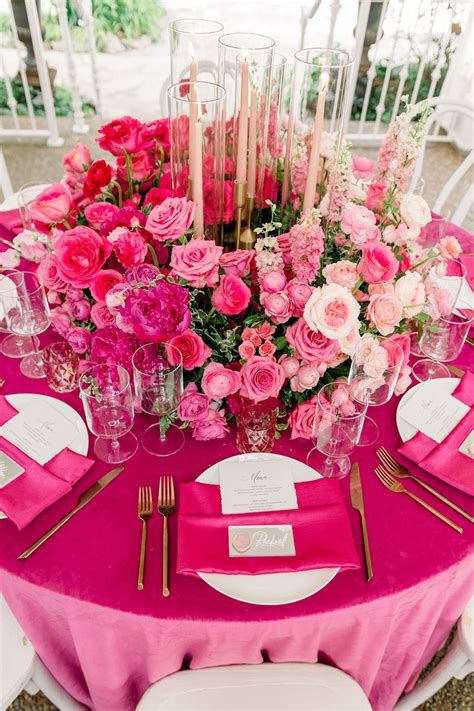 Hot Pink Table Decor