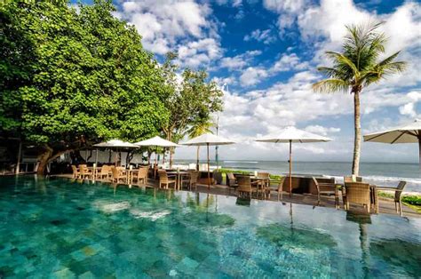 8 Hotel Murah Meriah di Kuta Bali dengan Harga di Bawah 300 Ribu. Semua