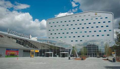 Eindhoven Airport - Vliegveld Service Dorenbos B.V.