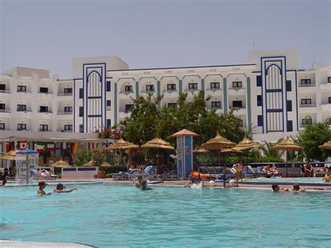 hotel chiraz club monastir