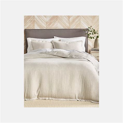 Hotel Collections Comforter