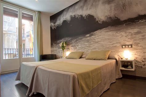 hotel curious barcelona booking