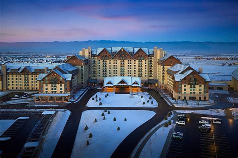 hotel deals in aurora colorado