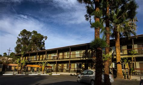 Hotel Granada Inn, Granada Hills the best offers with Destinia