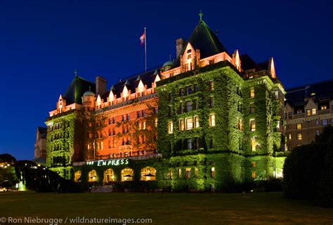 hotel in victoria canada