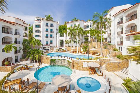 hotel marina resort huatulco