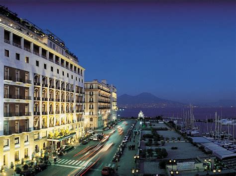 hotel napoli italy