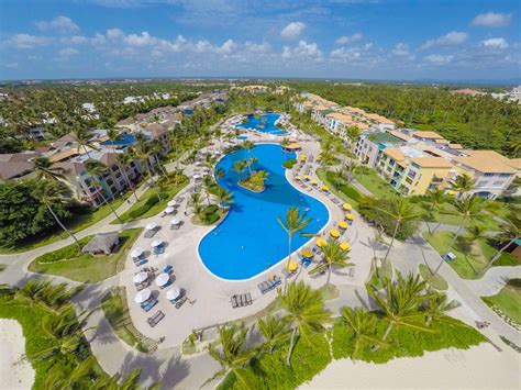 hotel ocean blue and sand beach resort